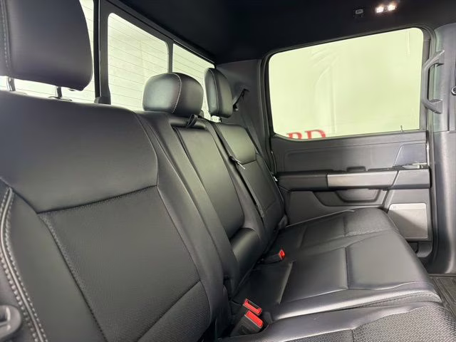 2025 Gray Metallic Ford F-150 Lariat 4X4 Truck