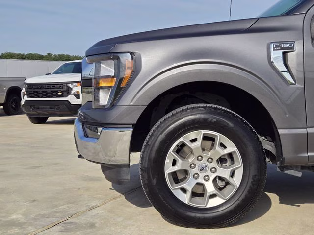 2023 Gray Metallic Ford F-150 XLT 4X4 Truck