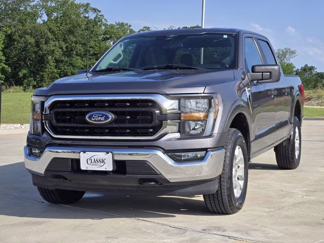 2023 Gray Metallic Ford F-150 XLT 4X4 Truck