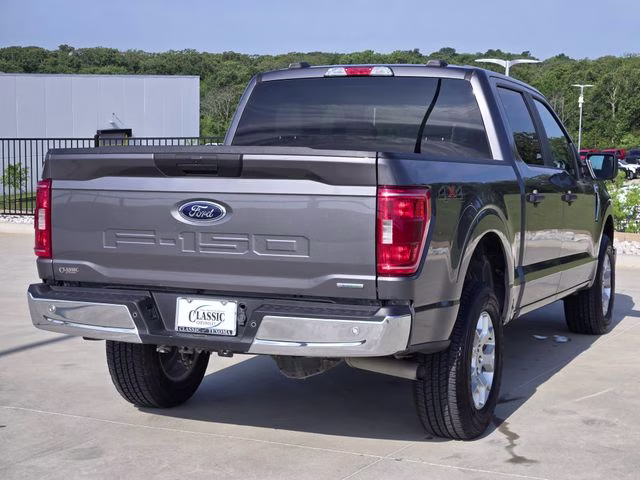 2023 Gray Metallic Ford F-150 XLT 4X4 Truck