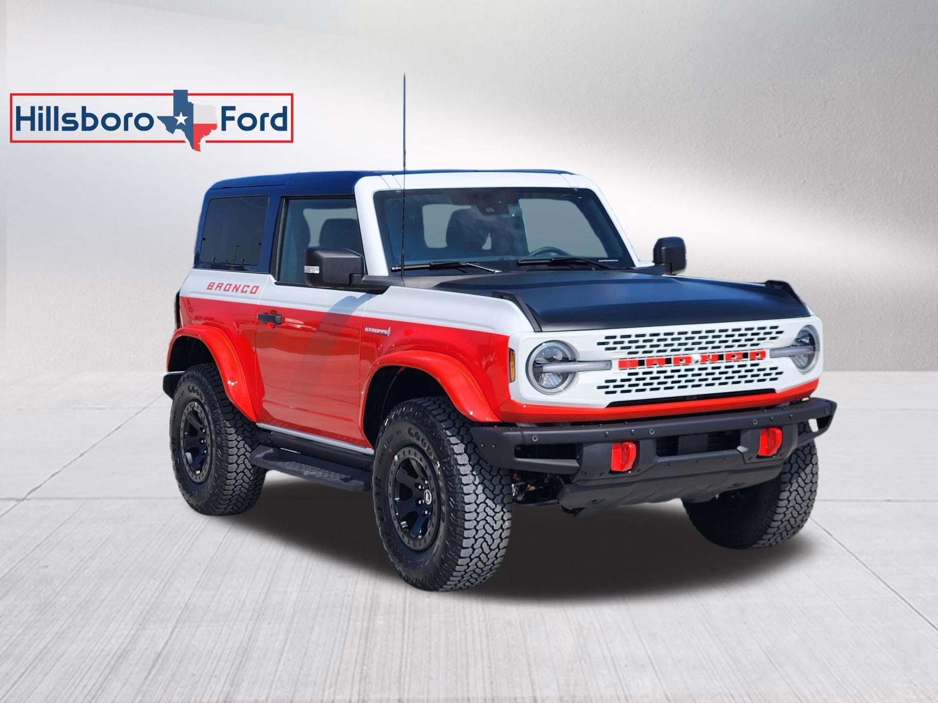 2025 Oxford White Ford Bronco Stroppe Edition 4X4 SUV