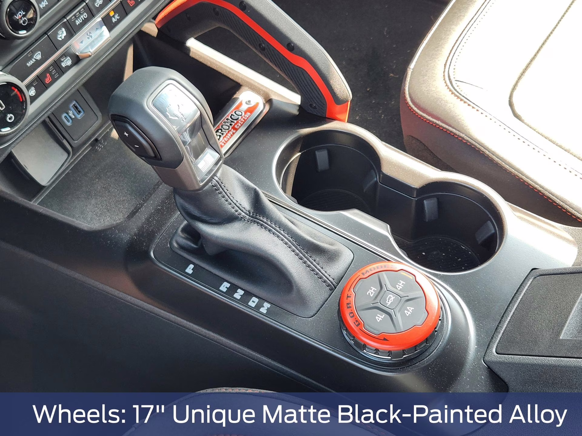 2025 Oxford White Ford Bronco Stroppe Edition 4X4 SUV