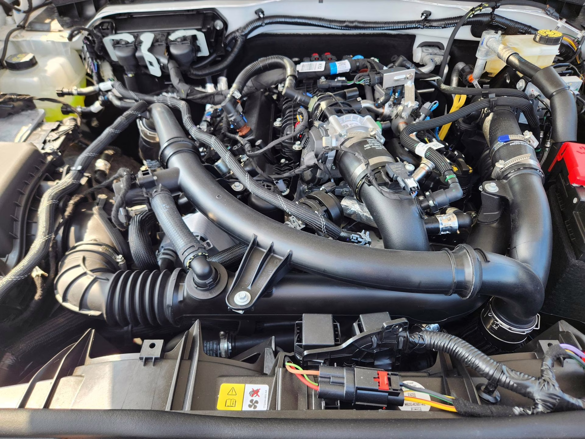 2025 Oxford White Ford Bronco Stroppe Edition 4X4 SUV