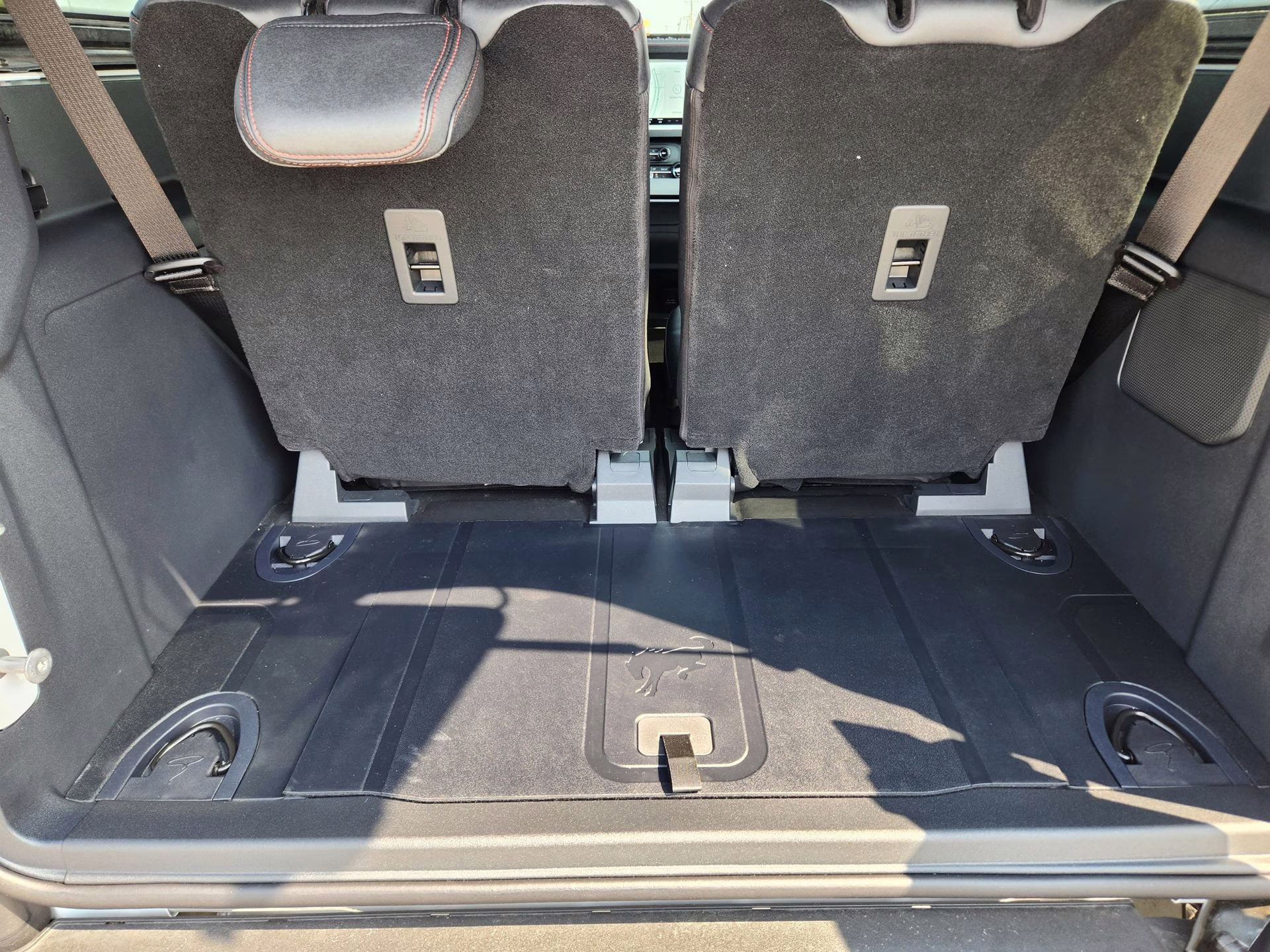 2025 Oxford White Ford Bronco Stroppe Edition 4X4 SUV