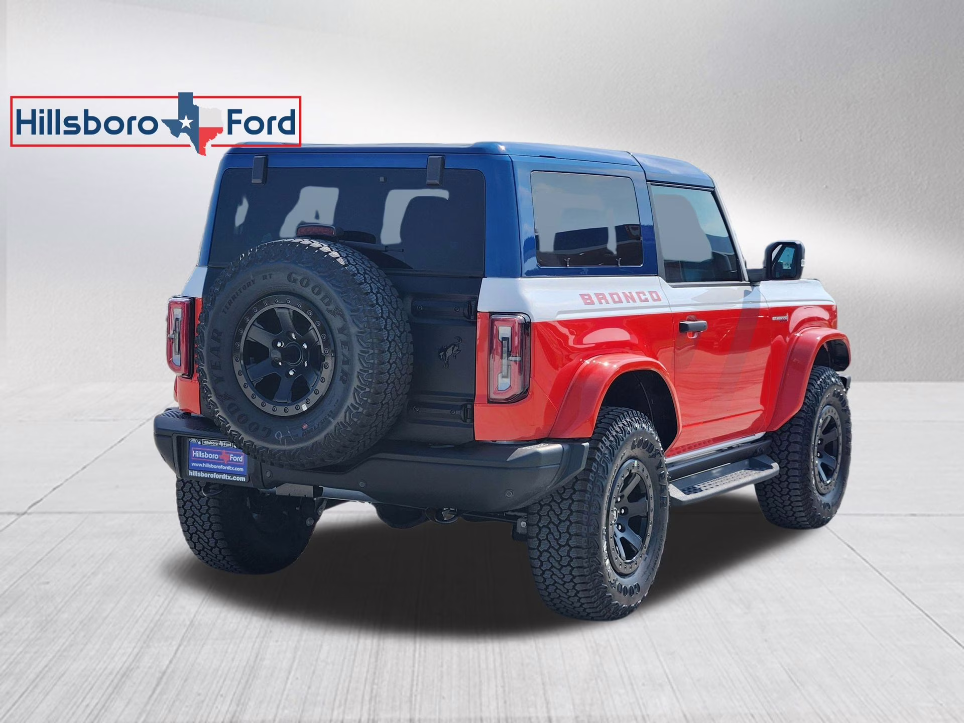 2025 Oxford White Ford Bronco Stroppe Edition 4X4 SUV