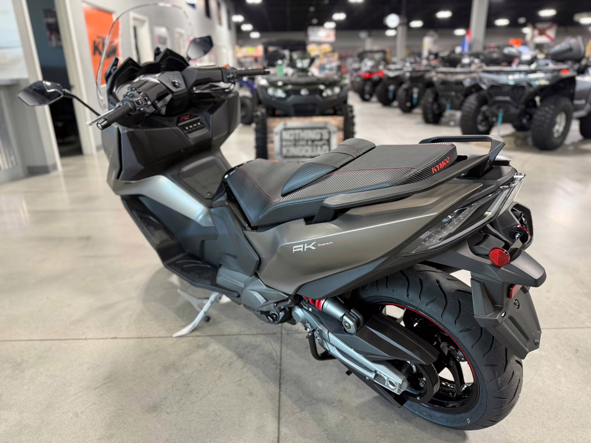 2026 - KYMCO AK 550i ABS Premium Motorcycle