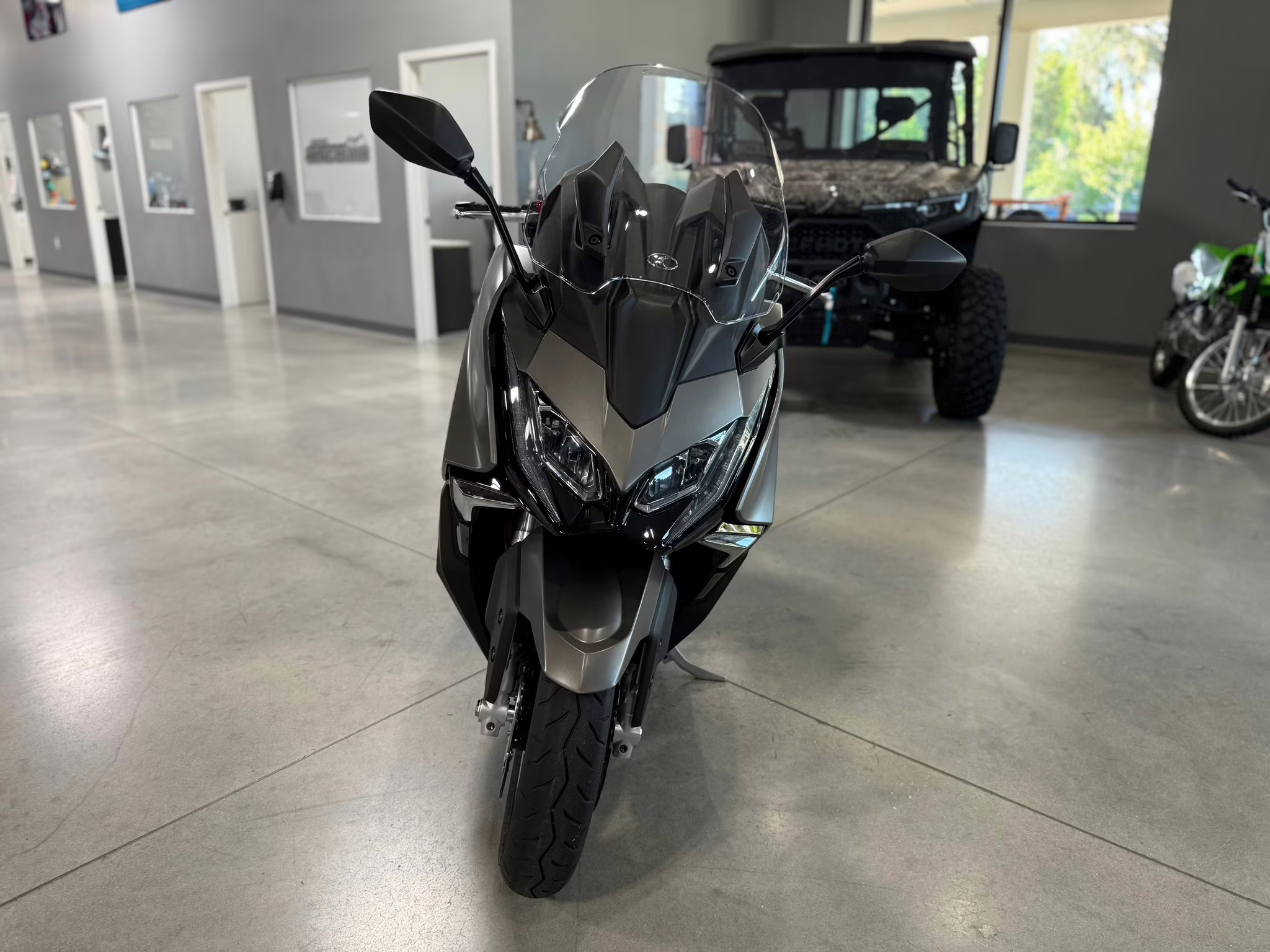 2026 - KYMCO AK 550i ABS Premium Motorcycle