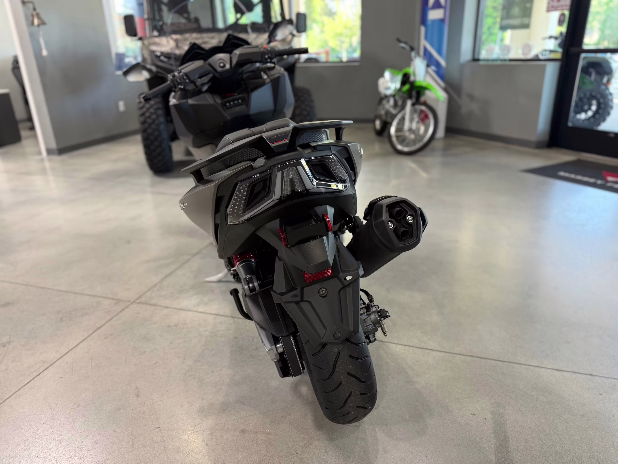 2026 - KYMCO AK 550i ABS Premium Motorcycle