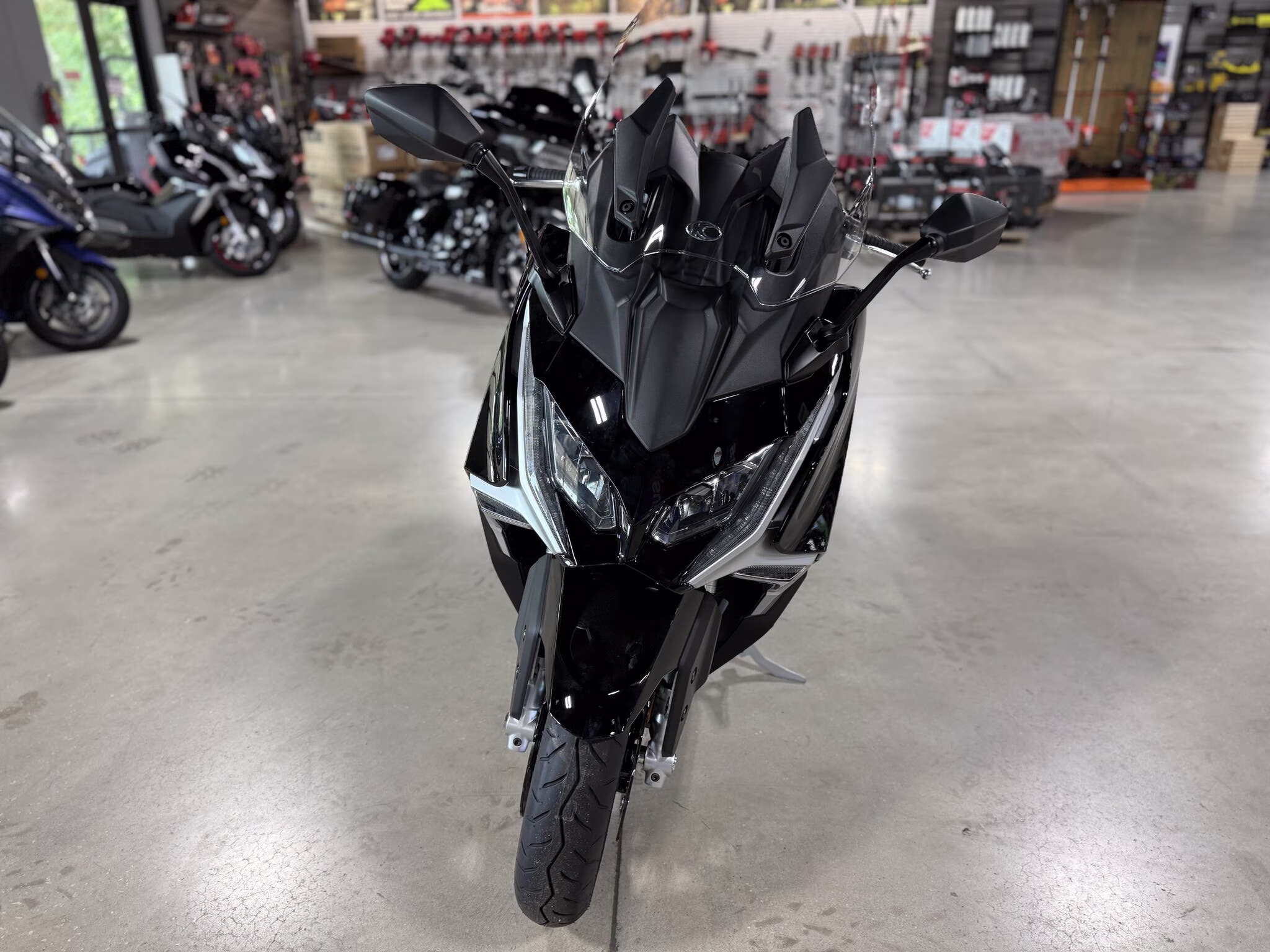 2026 - KYMCO AK 550i ABS Premium Motorcycle