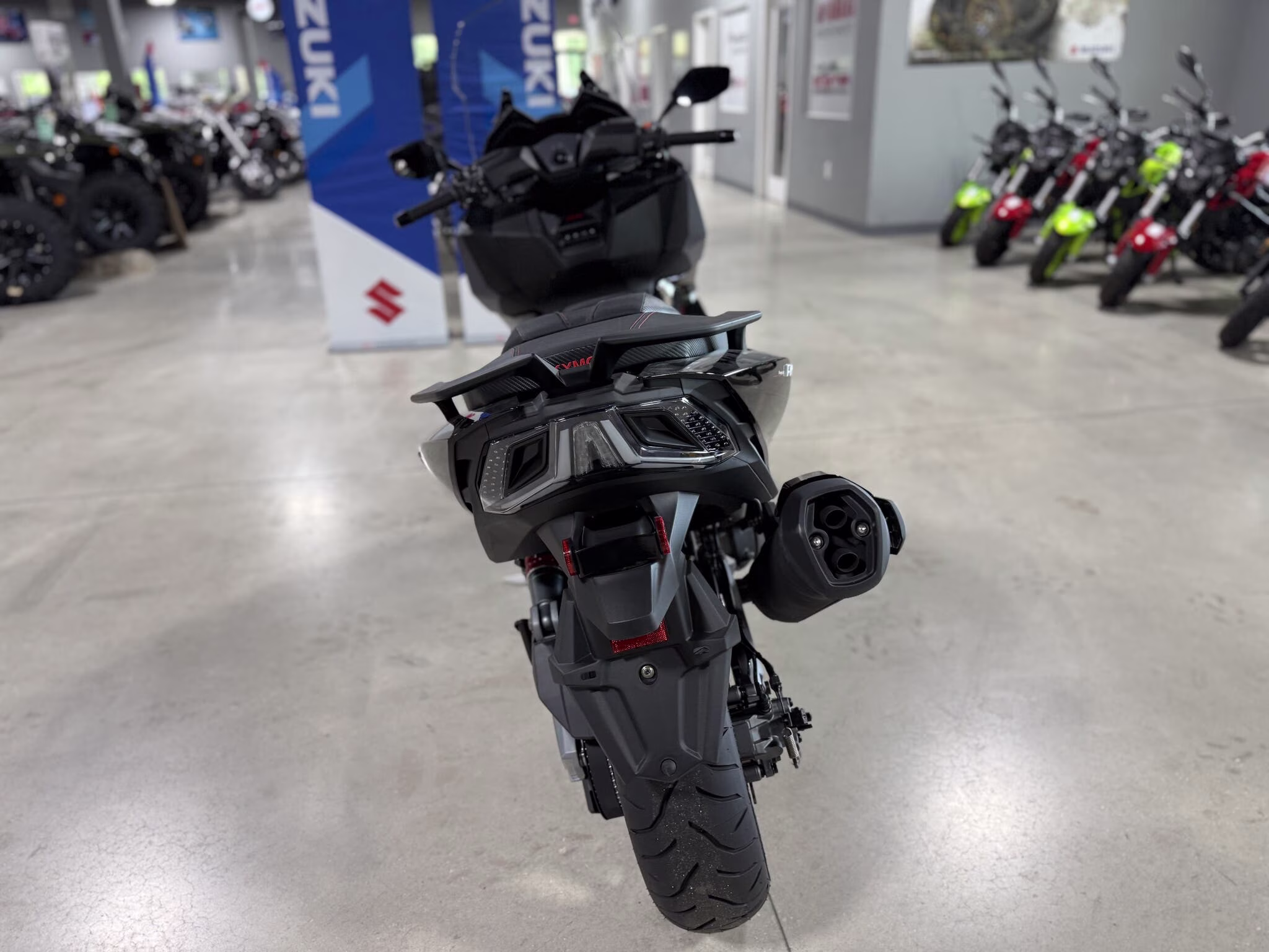 2026 - KYMCO AK 550i ABS Premium Motorcycle