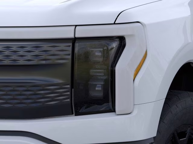2025 Oxford White Ford F-150 Lightning XLT AWD Truck