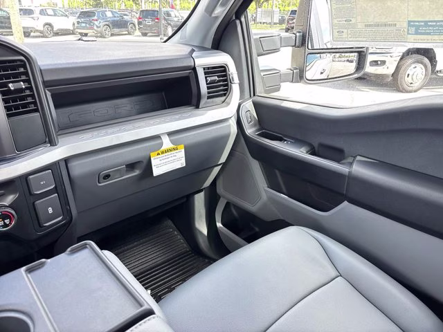 2026 Oxford White Ford Super Duty F-350 SRW XL RWD Truck