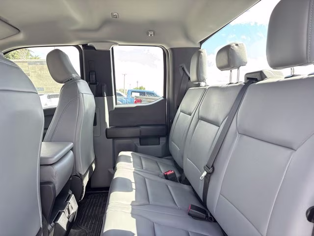 2026 Oxford White Ford Super Duty F-350 SRW XL RWD Truck