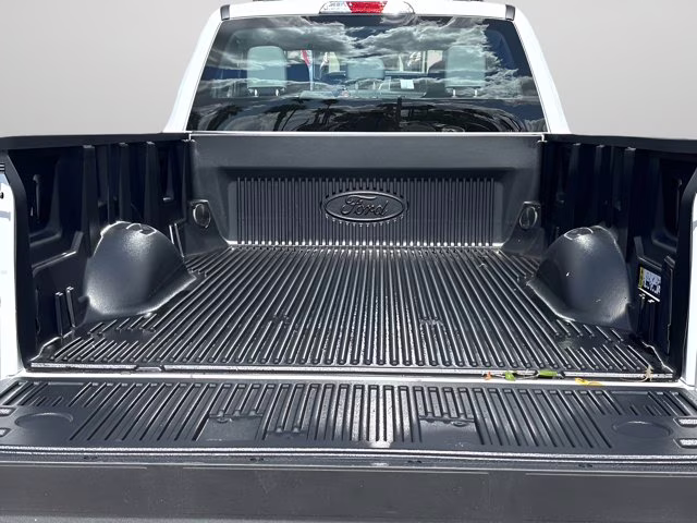 2026 Oxford White Ford Super Duty F-350 SRW XL RWD Truck