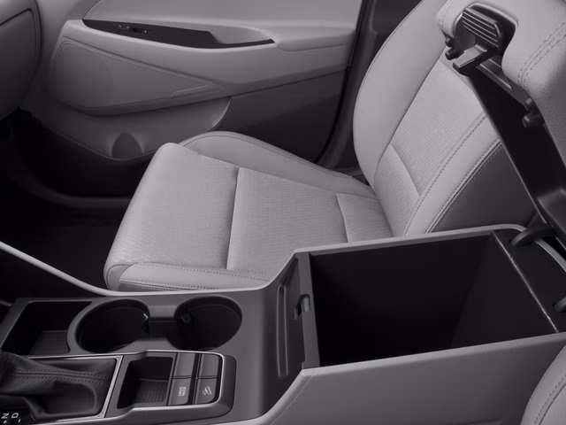 2018 Black Noir Pearl Hyundai Tucson SE FWD SUV