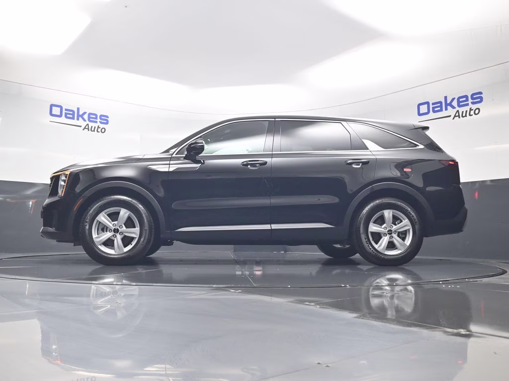 2026 Ebony Black Kia Sorento LX FWD SUV