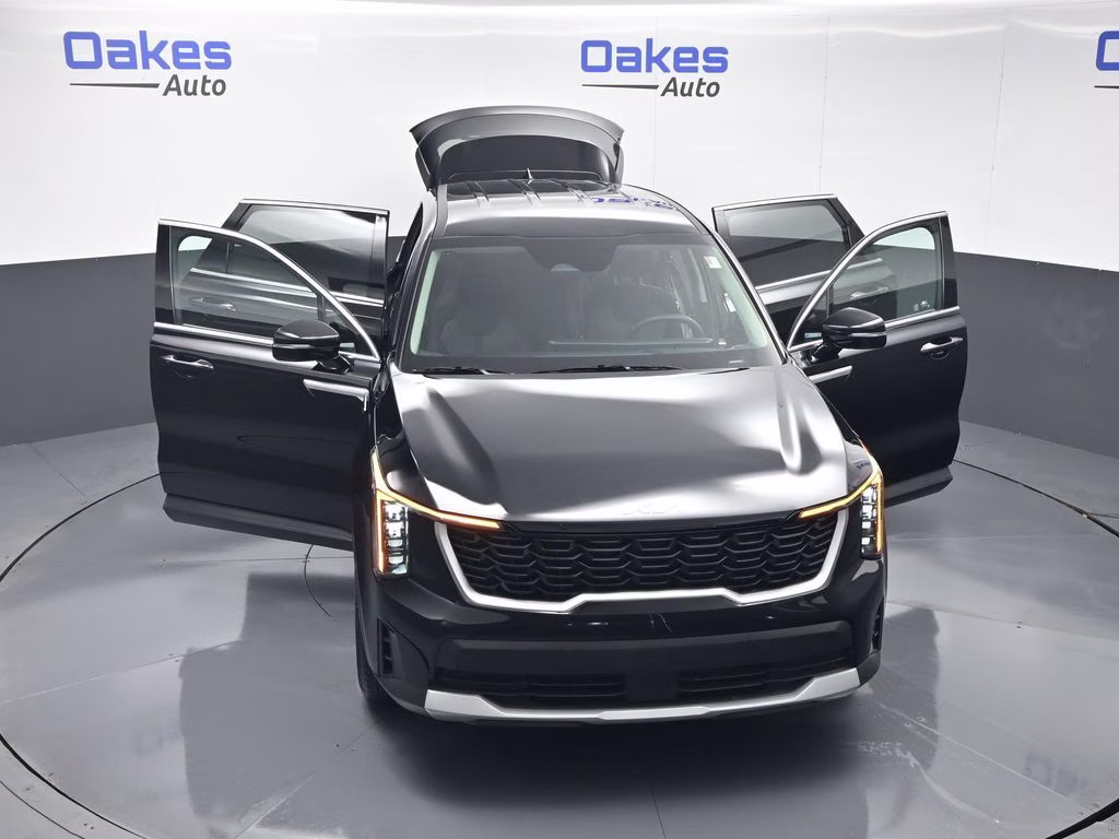 2026 Ebony Black Kia Sorento LX FWD SUV