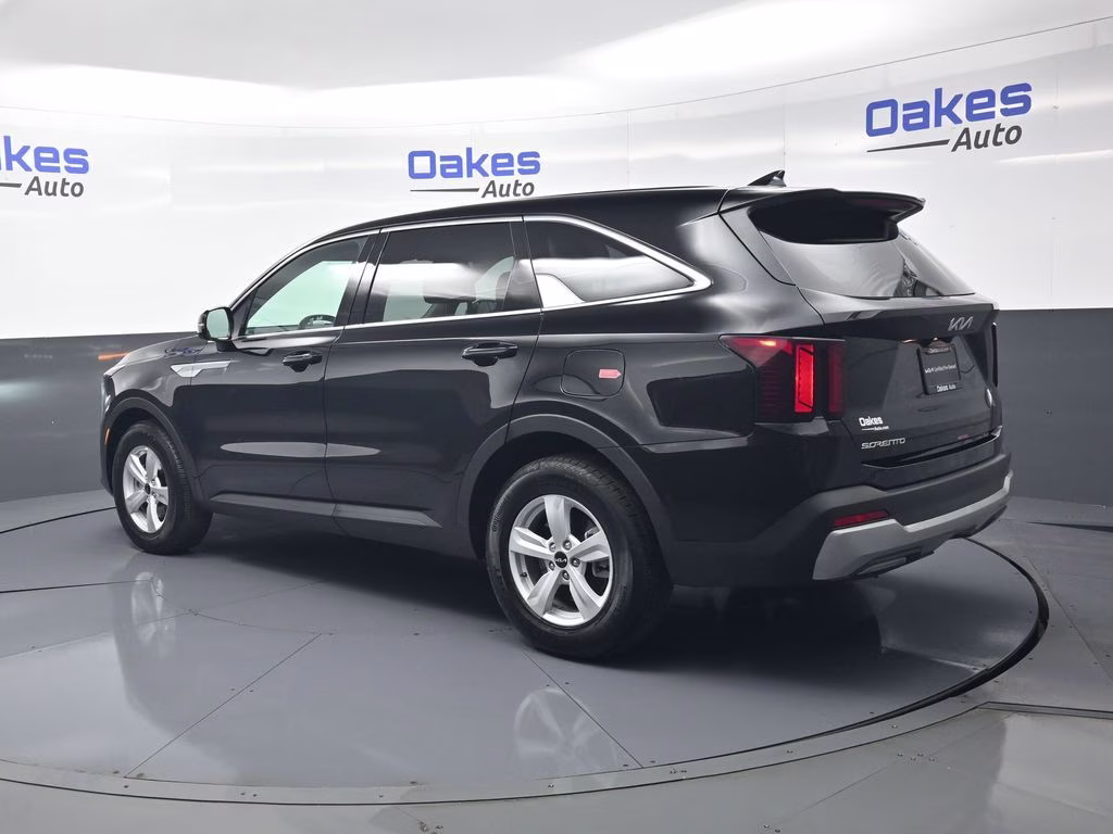 2026 Ebony Black Kia Sorento LX FWD SUV
