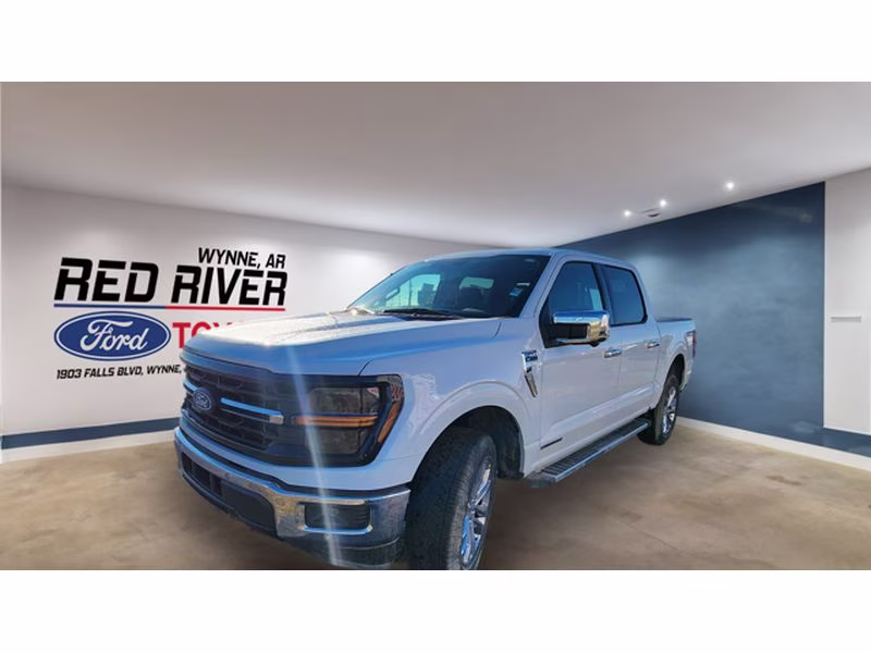 2025 Oxford White Ford F-150 XLT 4X4 Truck
