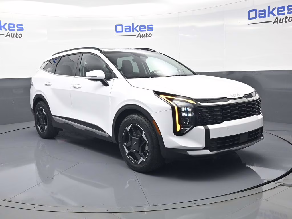 2026 Glacial White Pearl Kia Sportage EX FWD SUV