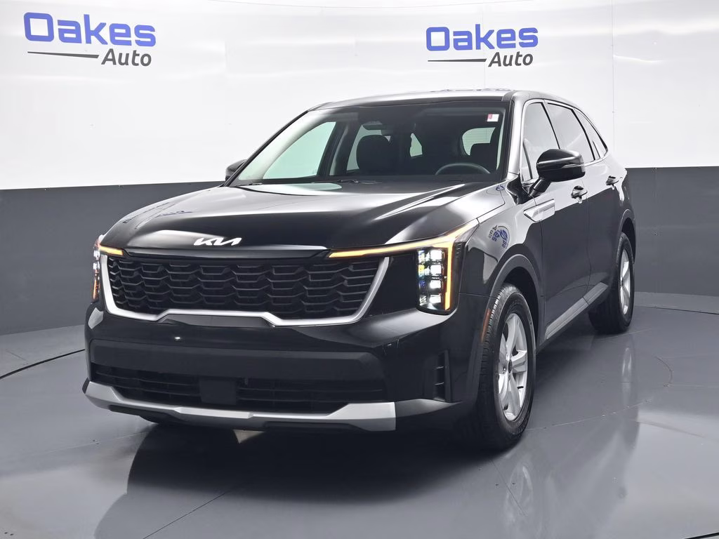 2026 Ebony Black Kia Sorento LX FWD SUV