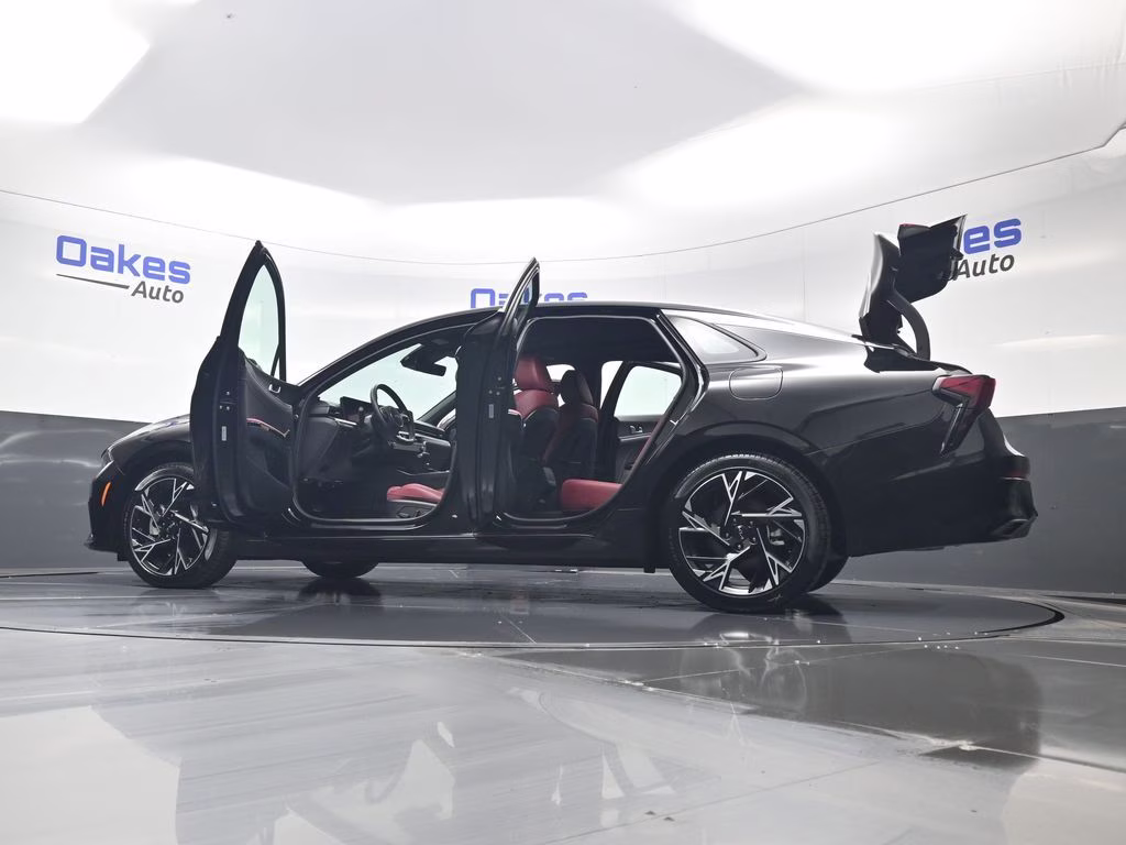 2025 Aurora Black Pearl Kia K5 GT-Line AWD Sedan