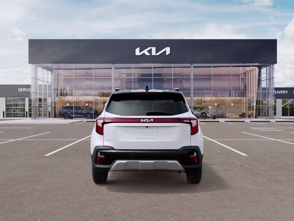 2026 Clear White/Black Roof Kia Seltos S FWD SUV