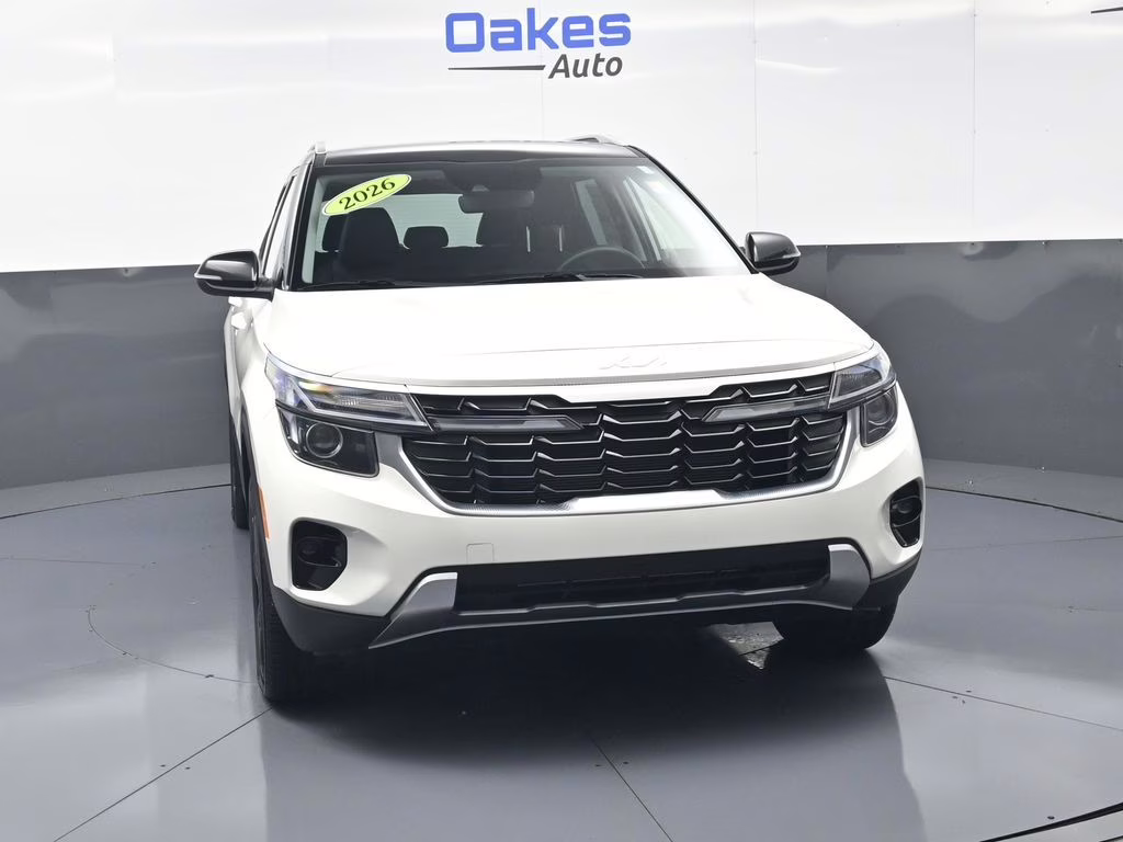 2026 Clear White/Black Roof Kia Seltos S AWD SUV