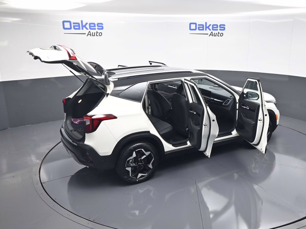 2026 Clear White/Black Roof Kia Seltos S AWD SUV