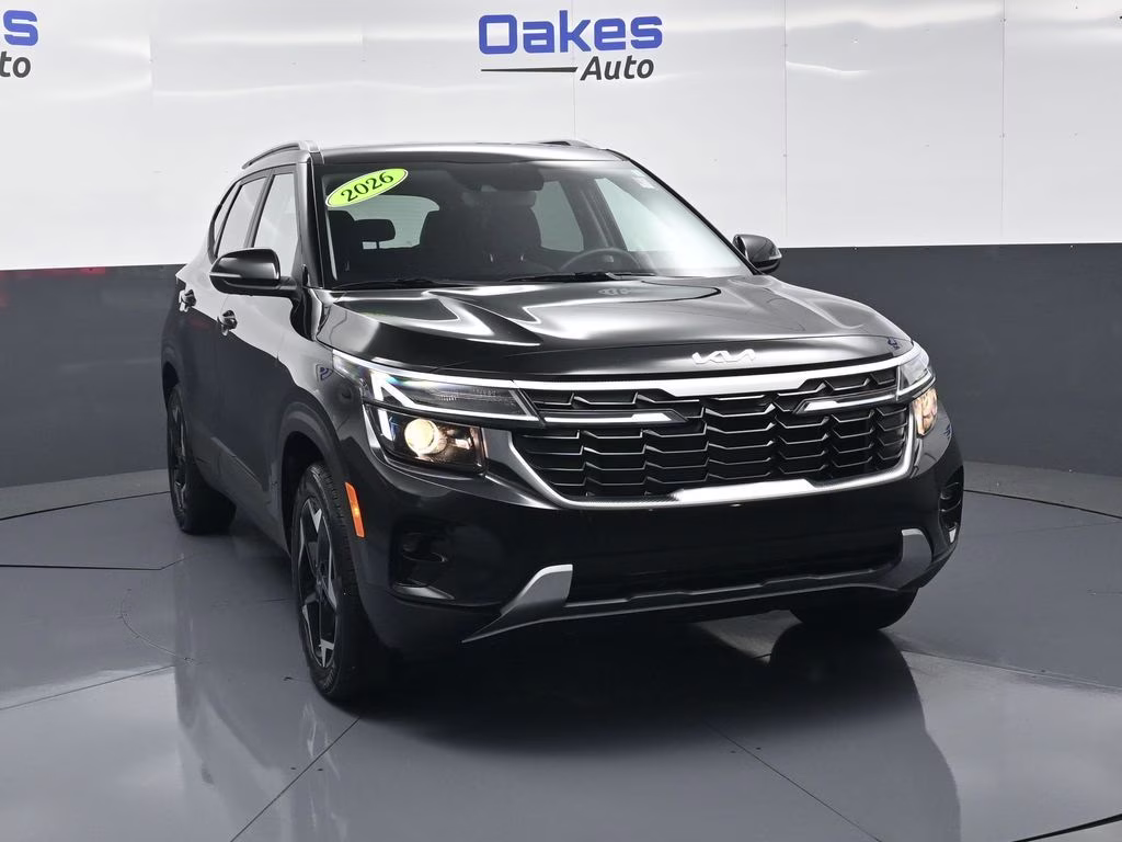 2026 Fusion Black Kia Seltos S AWD SUV