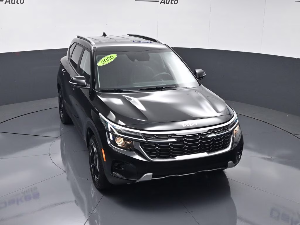 2026 Fusion Black Kia Seltos S AWD SUV