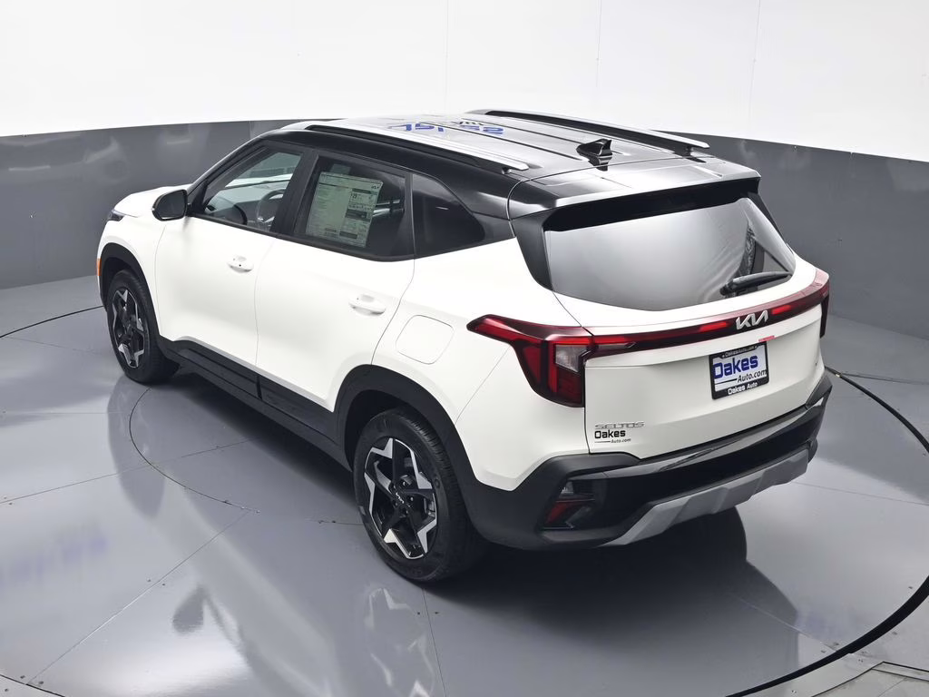 2026 Clear White/Black Roof Kia Seltos S AWD SUV