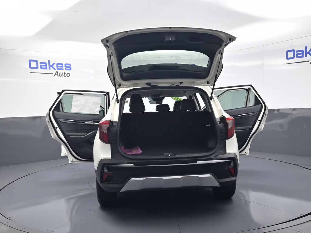 2026 Clear White/Black Roof Kia Seltos S AWD SUV