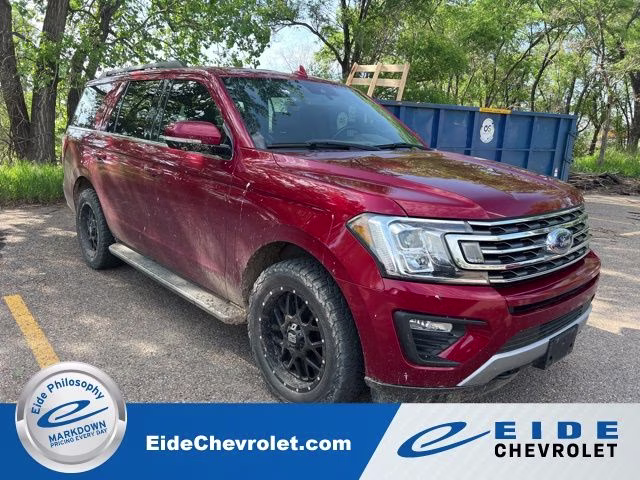 2018 Red Metallic Ford Expedition XLT 4X4 SUV