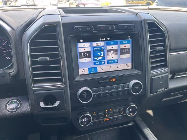 2018 Red Metallic Ford Expedition XLT 4X4 SUV
