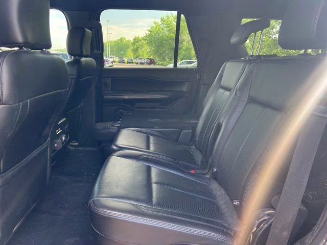 2018 Red Metallic Ford Expedition XLT 4X4 SUV
