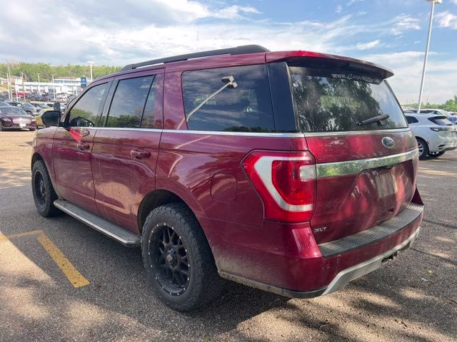 2018 Red Metallic Ford Expedition XLT 4X4 SUV