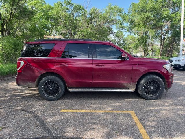 2018 Red Metallic Ford Expedition XLT 4X4 SUV