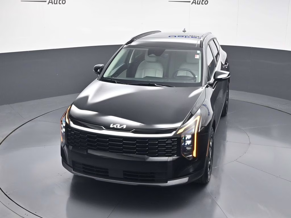 2026 Ebony Black Kia Sportage EX AWD SUV