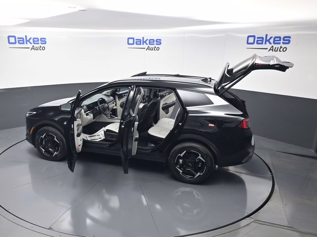 2026 Ebony Black Kia Sportage EX AWD SUV