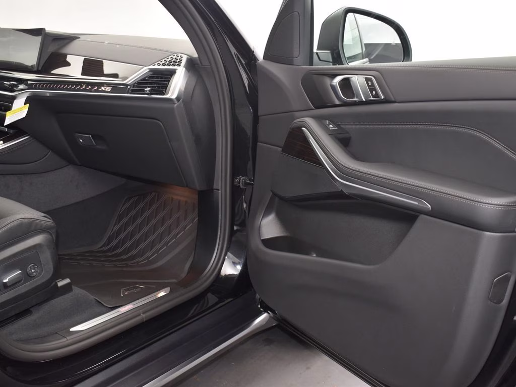 2026 Black Sapphire Metallic BMW X5 sDrive40i RWD SUV