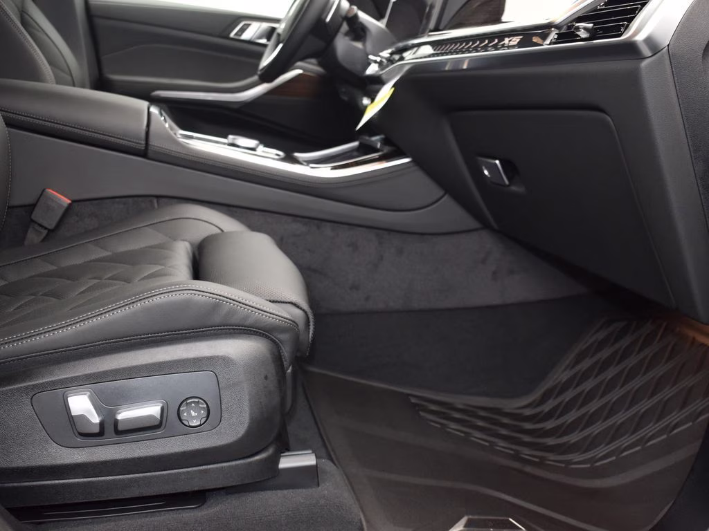 2026 Black Sapphire Metallic BMW X5 sDrive40i RWD SUV