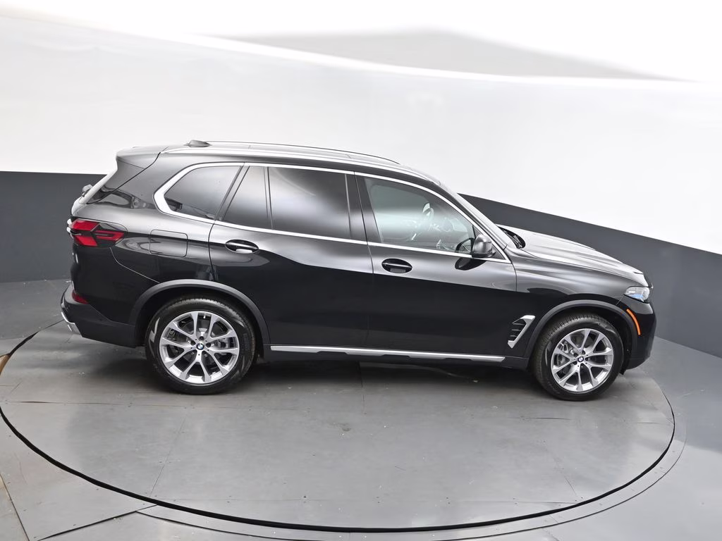 2026 Black Sapphire Metallic BMW X5 sDrive40i RWD SUV