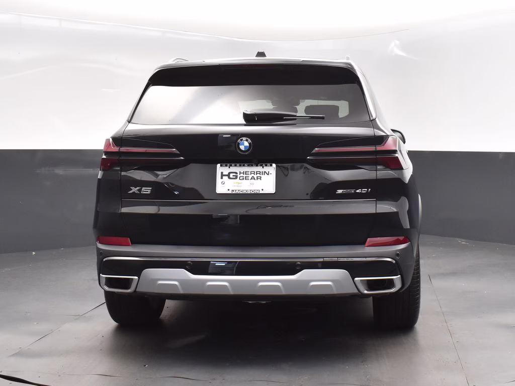 2026 Black Sapphire Metallic BMW X5 sDrive40i RWD SUV