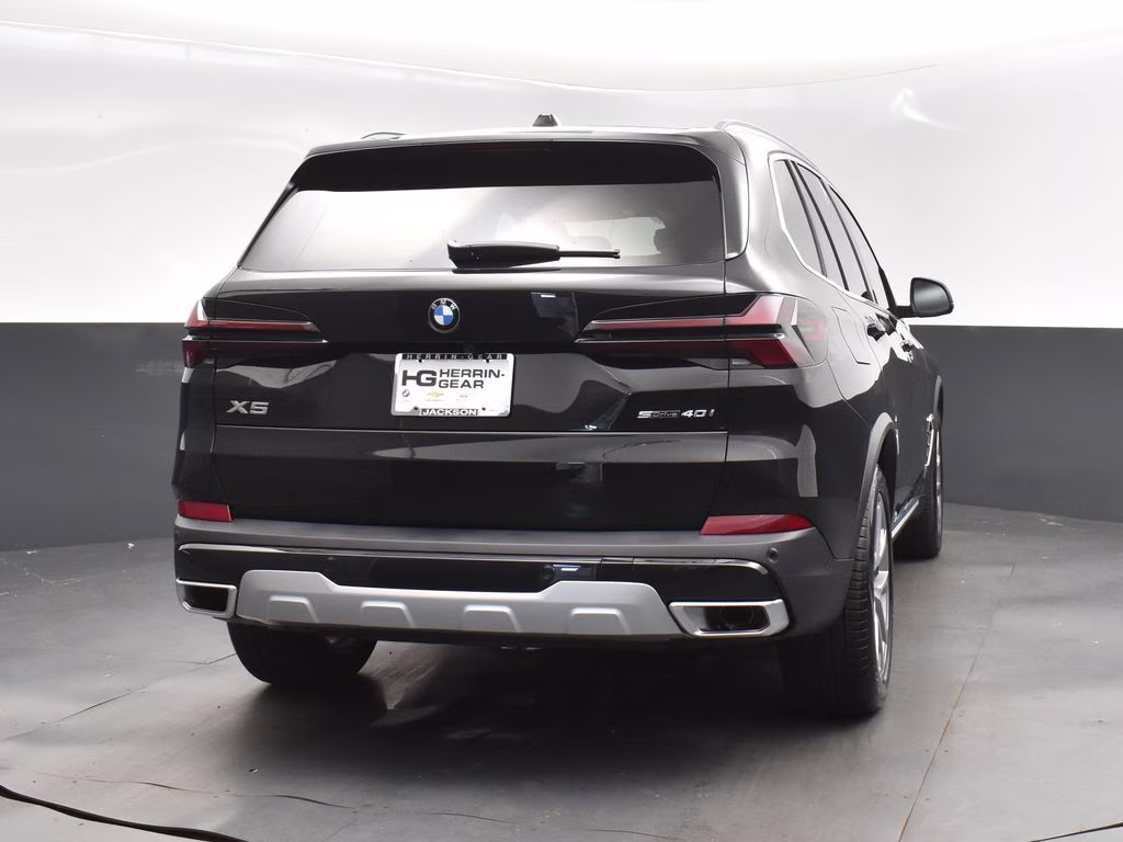 2026 Black Sapphire Metallic BMW X5 sDrive40i RWD SUV
