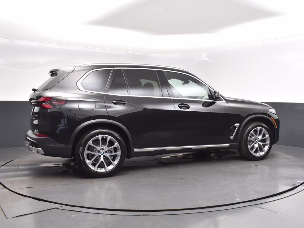 2026 Black Sapphire Metallic BMW X5 sDrive40i RWD SUV