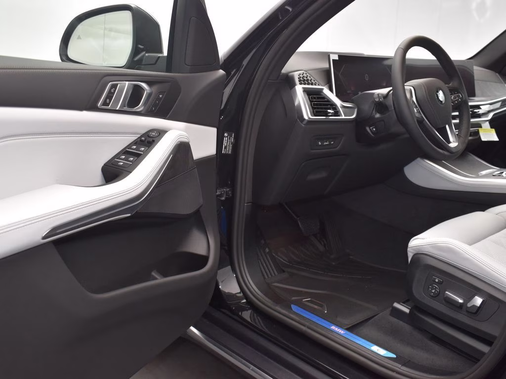 2026 Black Sapphire Metallic BMW X5 sDrive40i RWD SUV