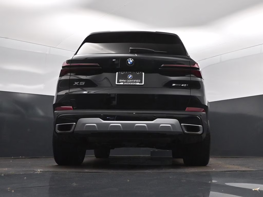 2026 Black Sapphire Metallic BMW X5 sDrive40i RWD SUV
