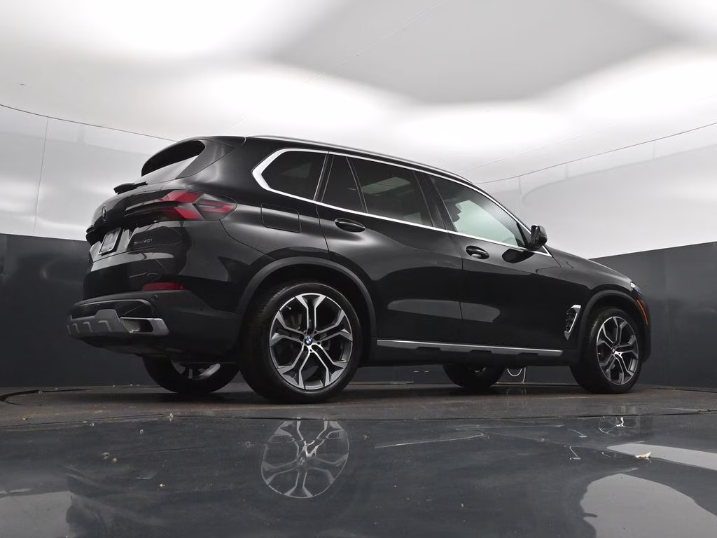2026 Black Sapphire Metallic BMW X5 sDrive40i RWD SUV