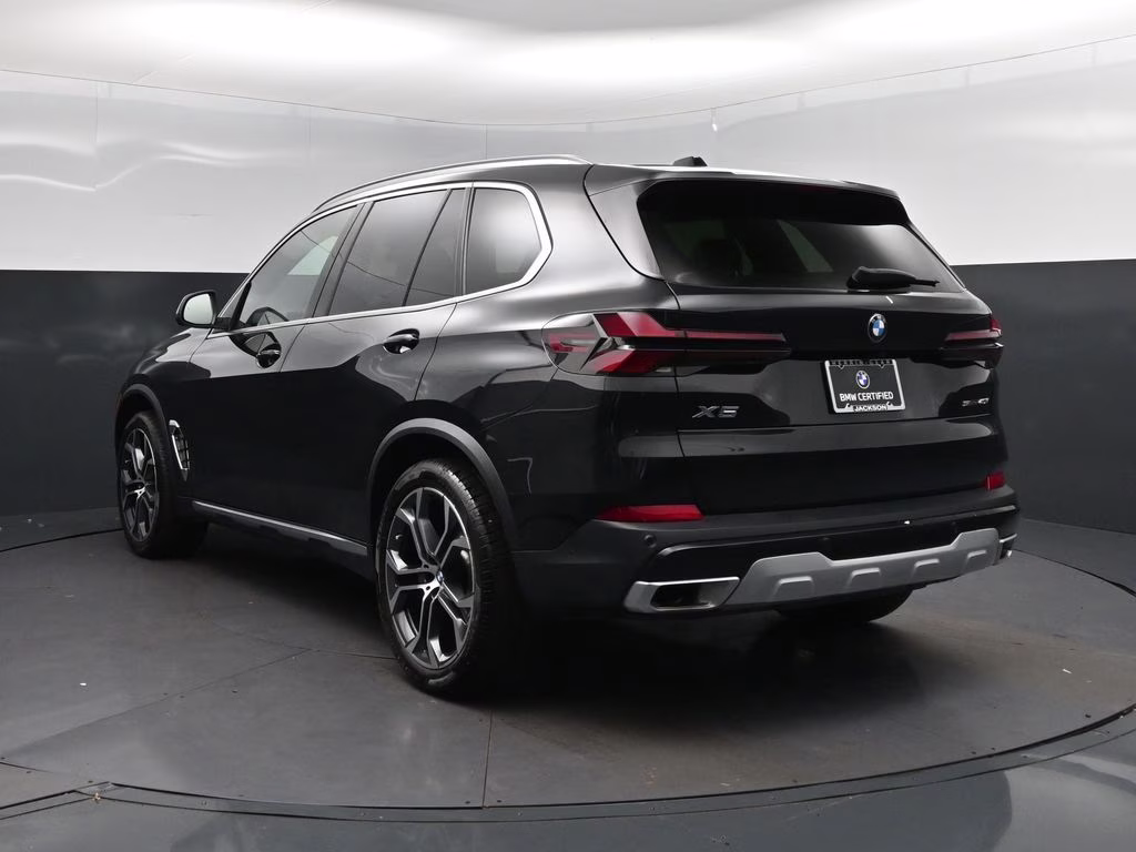 2026 Black Sapphire Metallic BMW X5 sDrive40i RWD SUV